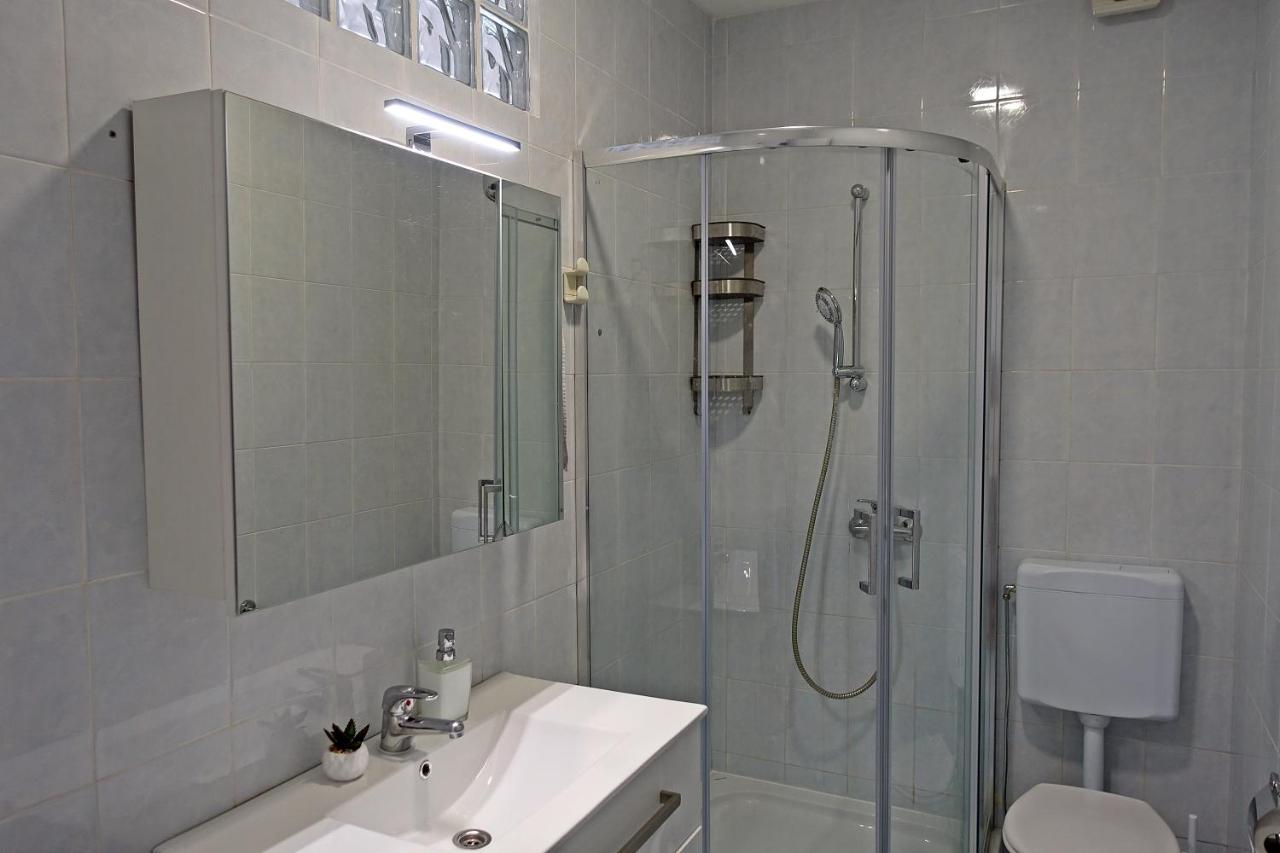 Apartment Denis Опатія Екстер'єр фото